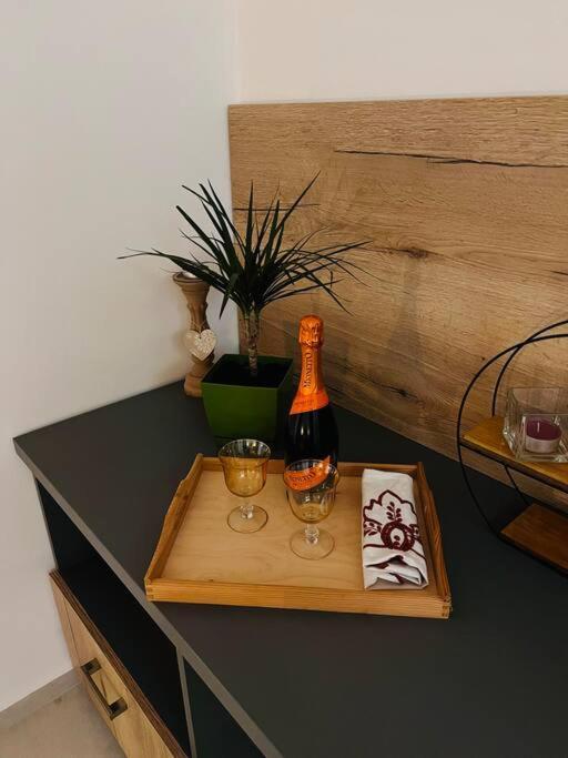 Sparrow Apartmens - Vrabcia Ulica 9, Košice Exterior foto
