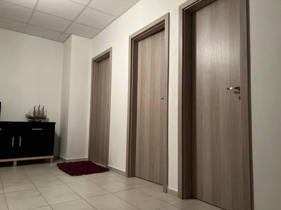 Sparrow Apartmens - Vrabcia Ulica 9, Košice Exterior foto